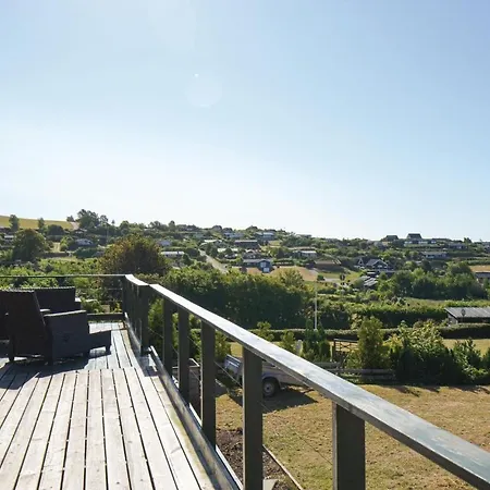 Three-bedroom Holiday In * Ebeltoft